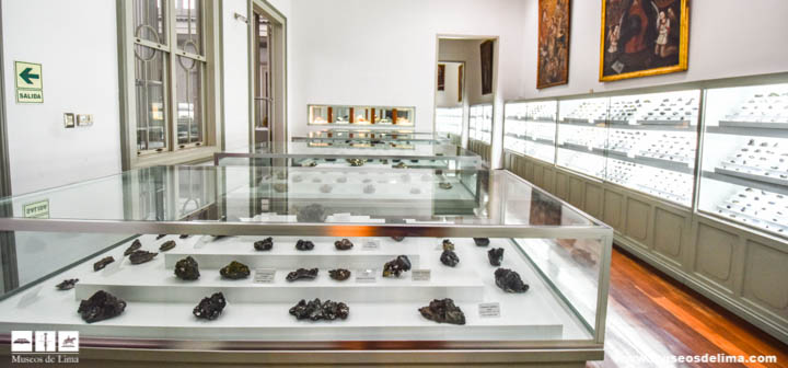 sala exhibicion de minerales, Museo Minerales Andrés del Castillo