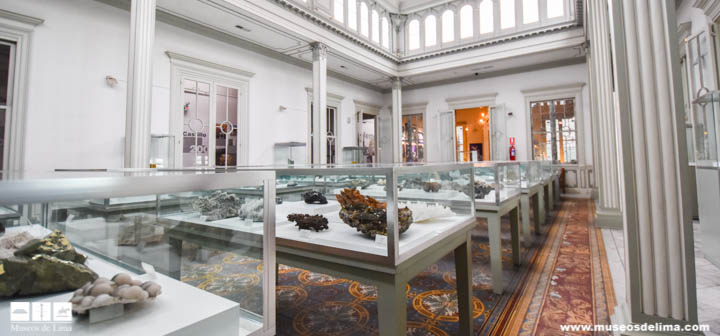 sala exhibicion de minerales, Museo Minerales Andrés del Castillo